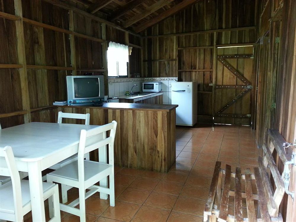 Cabinas La Catarata La Fortuna Buitenkant foto